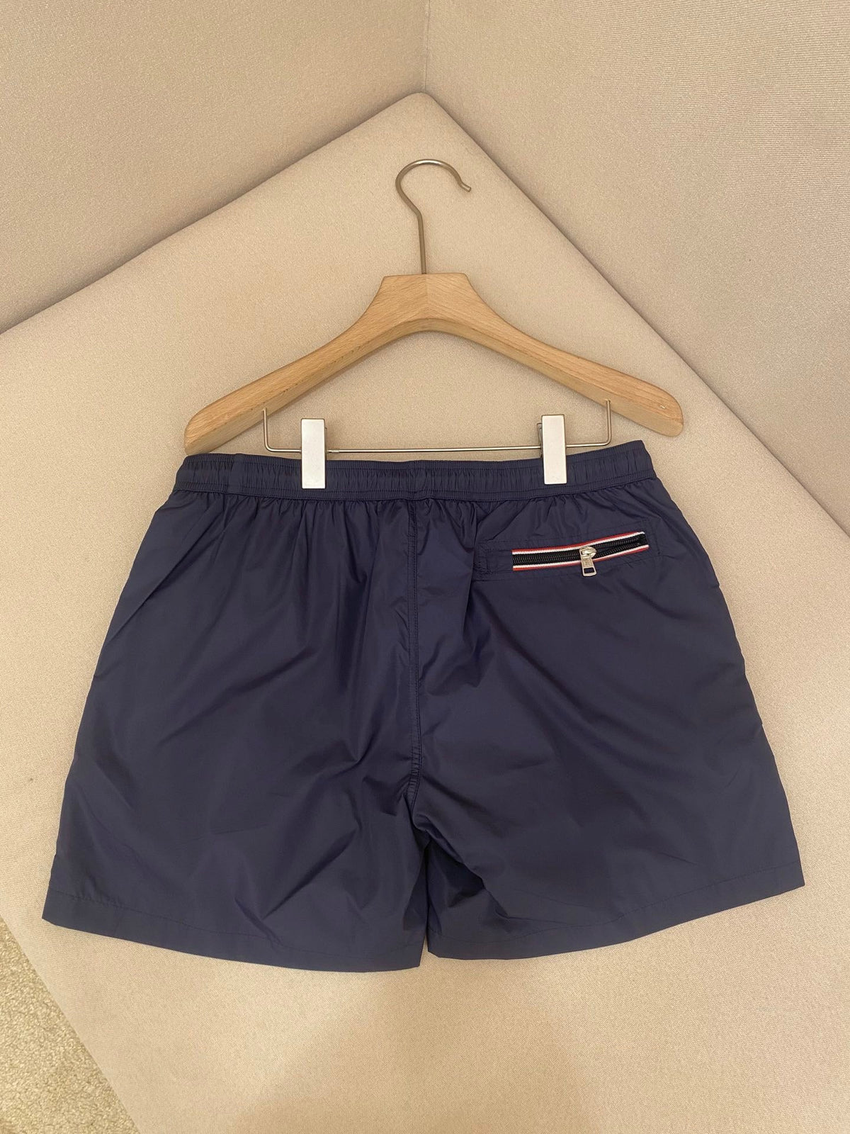 Orangefarbene Badeshorts aus schlichtem Nylon – Herren