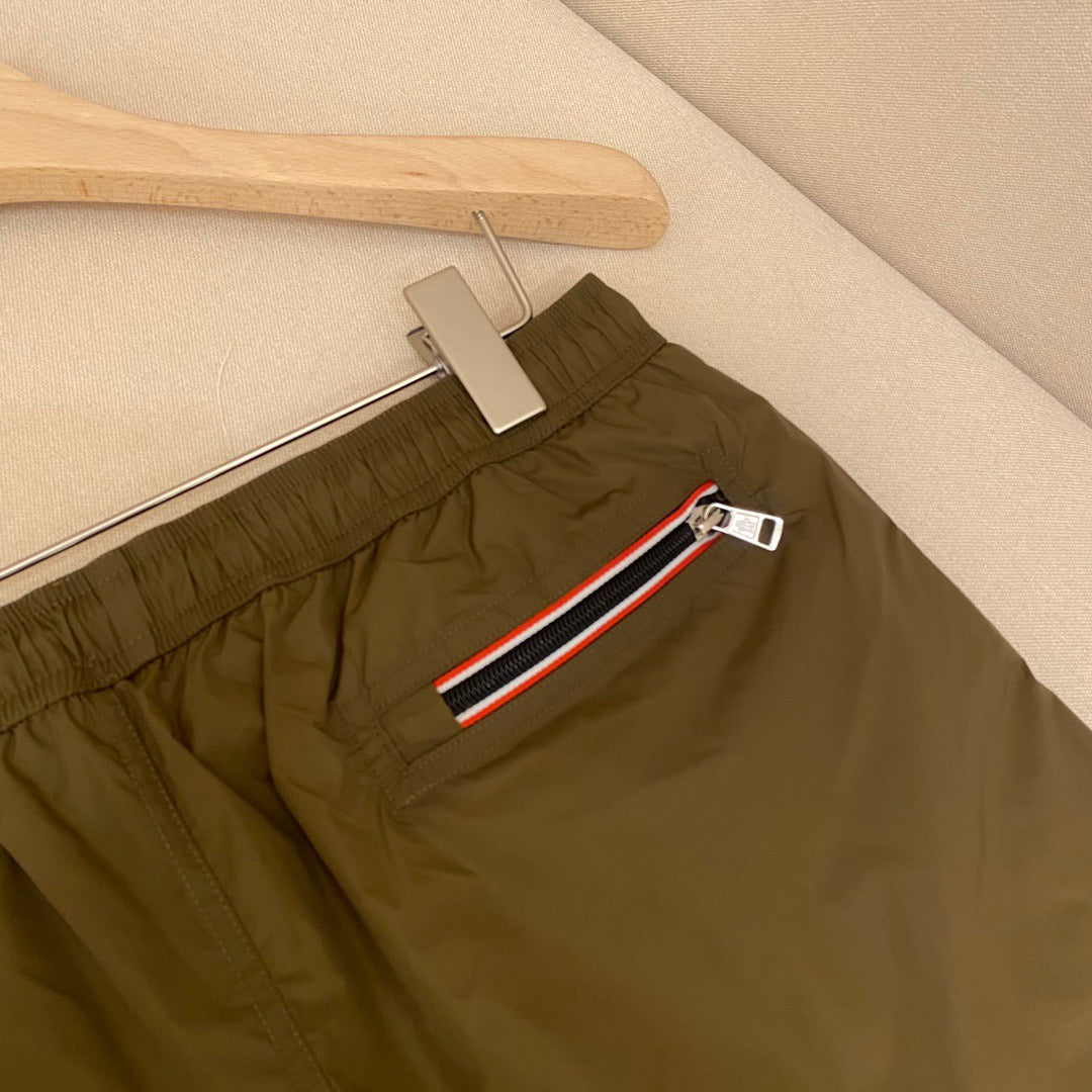 Orangefarbene Badeshorts aus schlichtem Nylon – Herren
