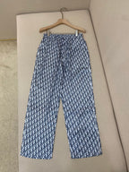 Blaue Baumwoll-Monogramm-Hose mit weitem Bein – Herren