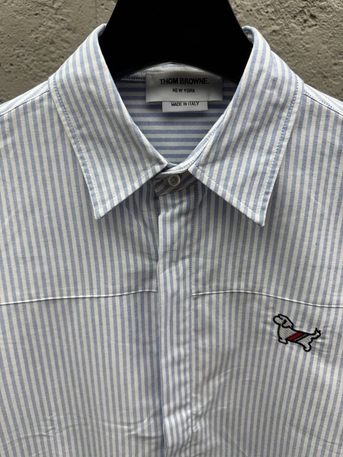 Weißes Baumwoll-Langarmshirt mit Kontrastbesatz – Herren