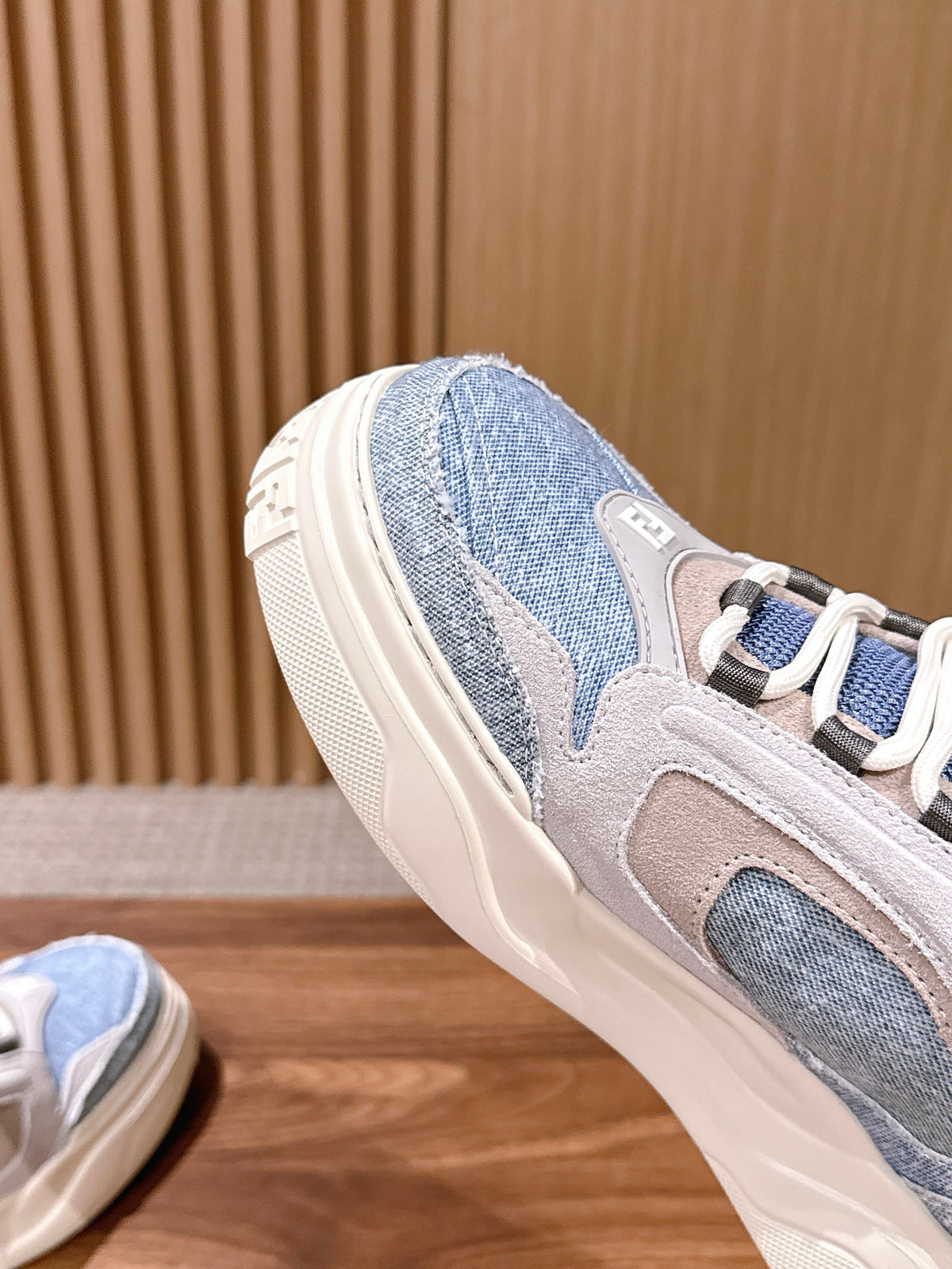 Weiße Leder-Colourblock-Chunky-Herrenschuhe