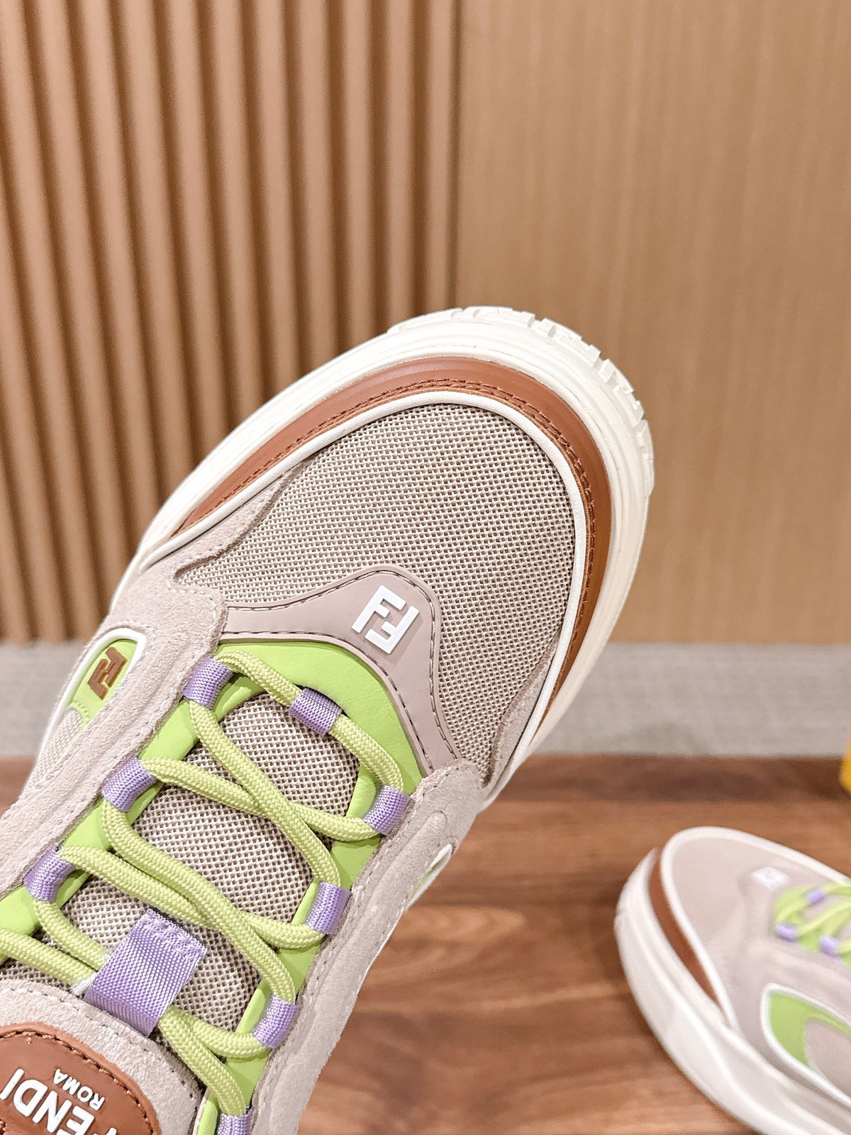 Weiße Leder-Colourblock-Chunky-Herrenschuhe