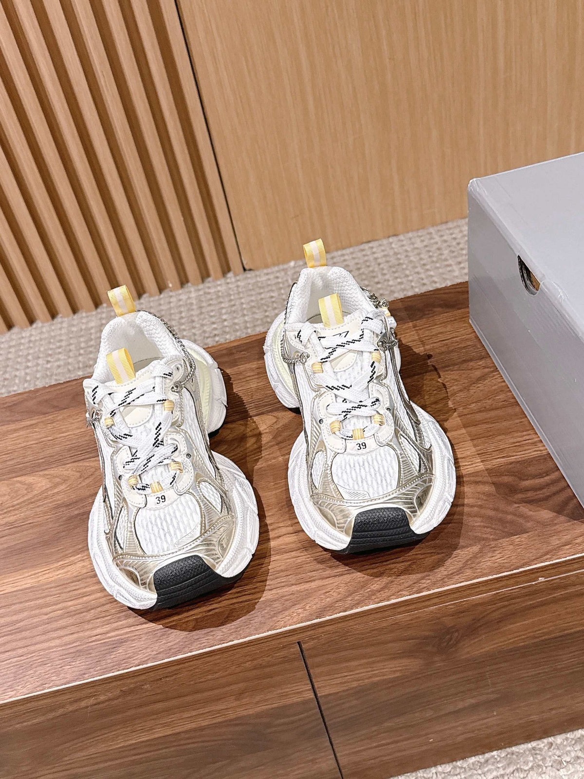 Multicolour Sneakers