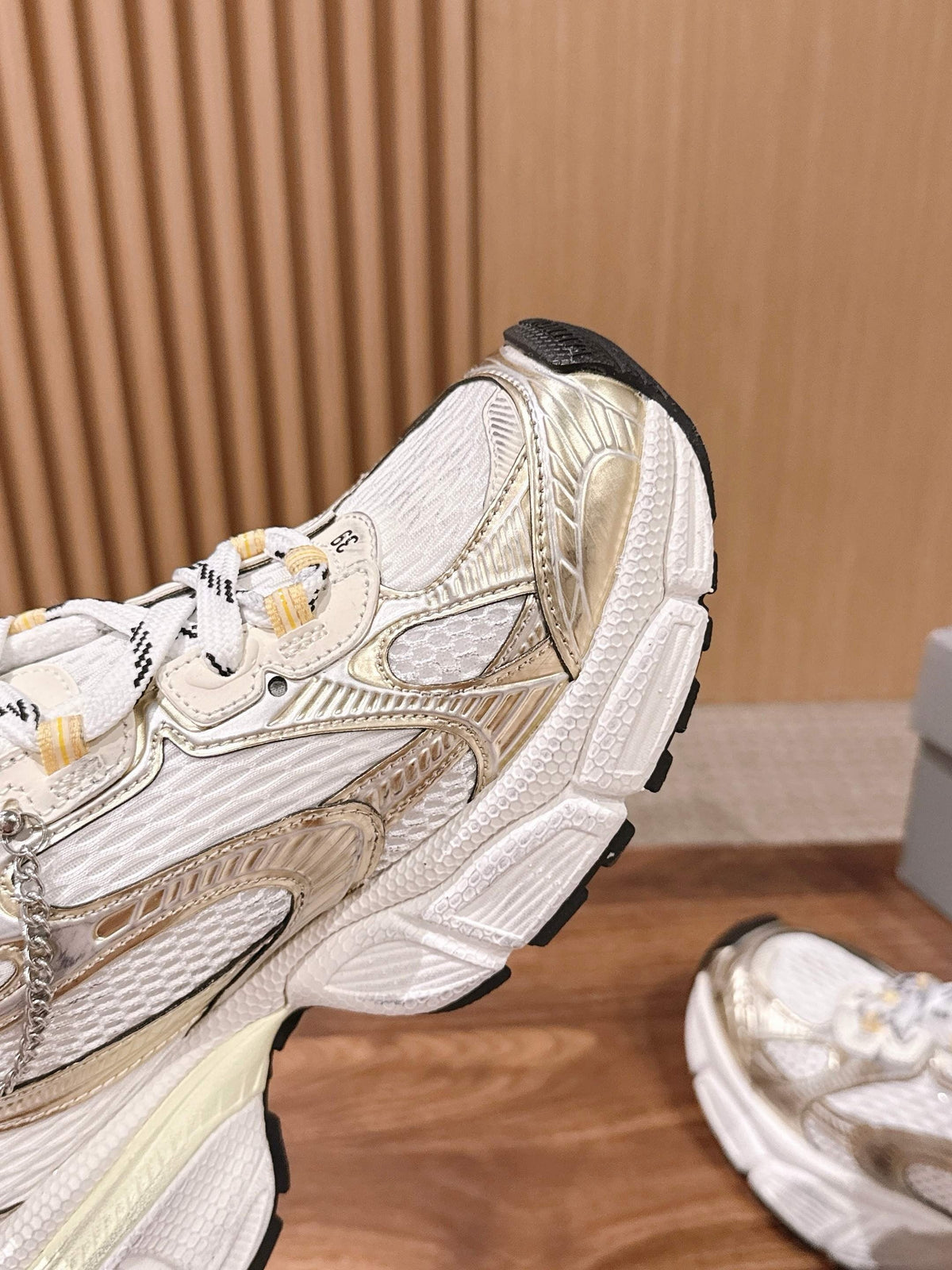 Multicolour Sneakers