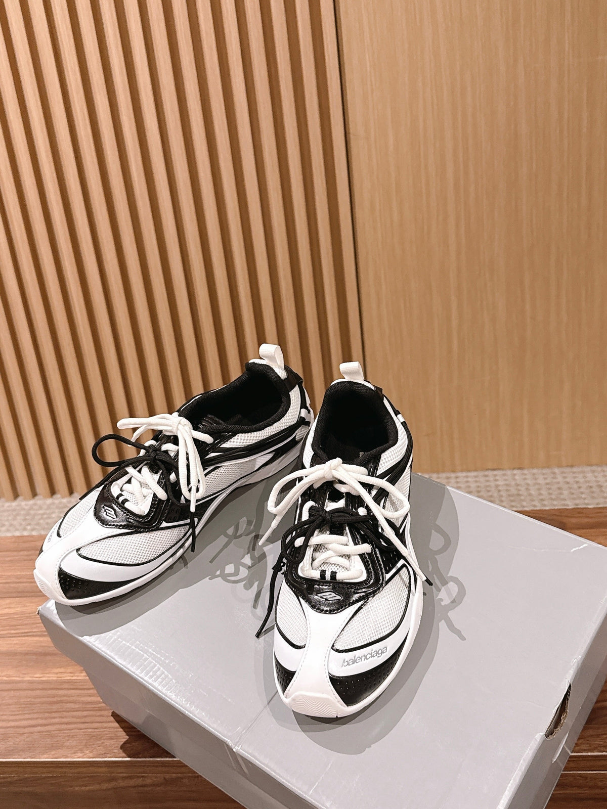 Panelled Runner Black and White Sneakers