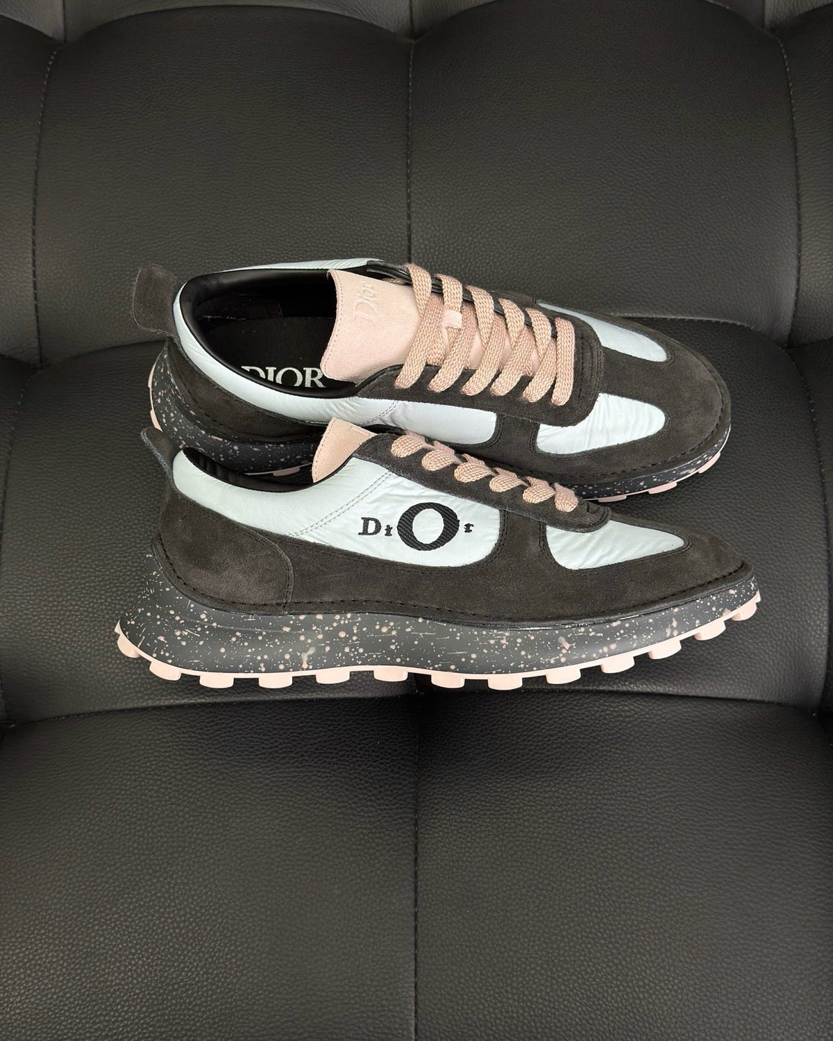 Leder-Low-Top-Sneaker Cremefarben - Herren