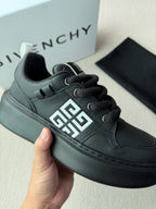 Grey Suede Contrast Sole Low-Top - Men's