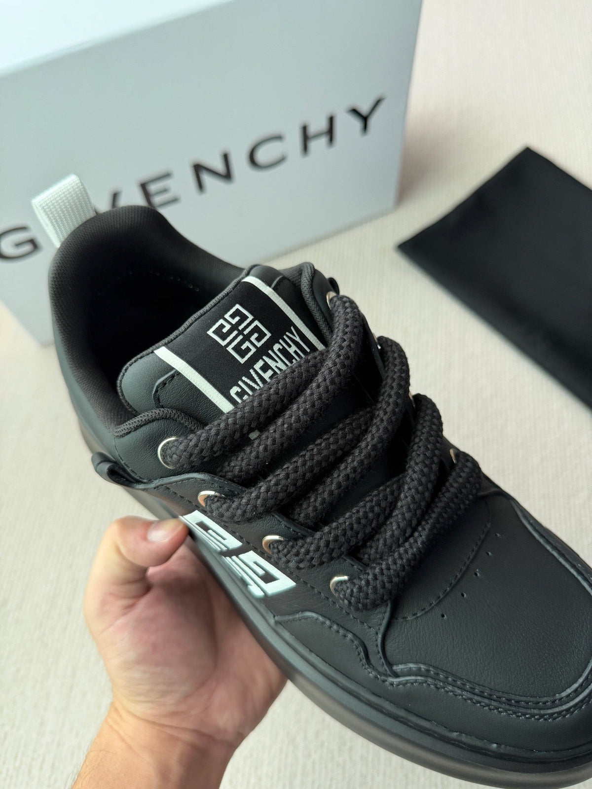 Grey Suede Contrast Sole Low-Top - Men's