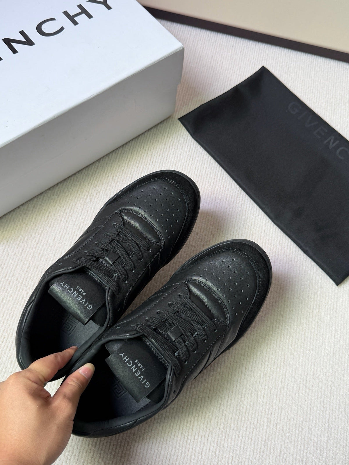 Grey Suede Contrast Sole Runner - Men's