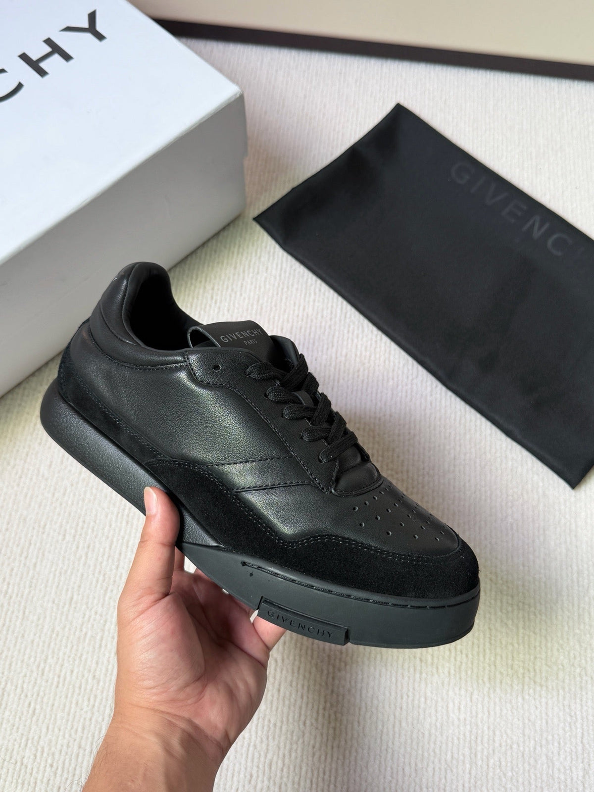 Grey Suede Contrast Sole Runner - Men's