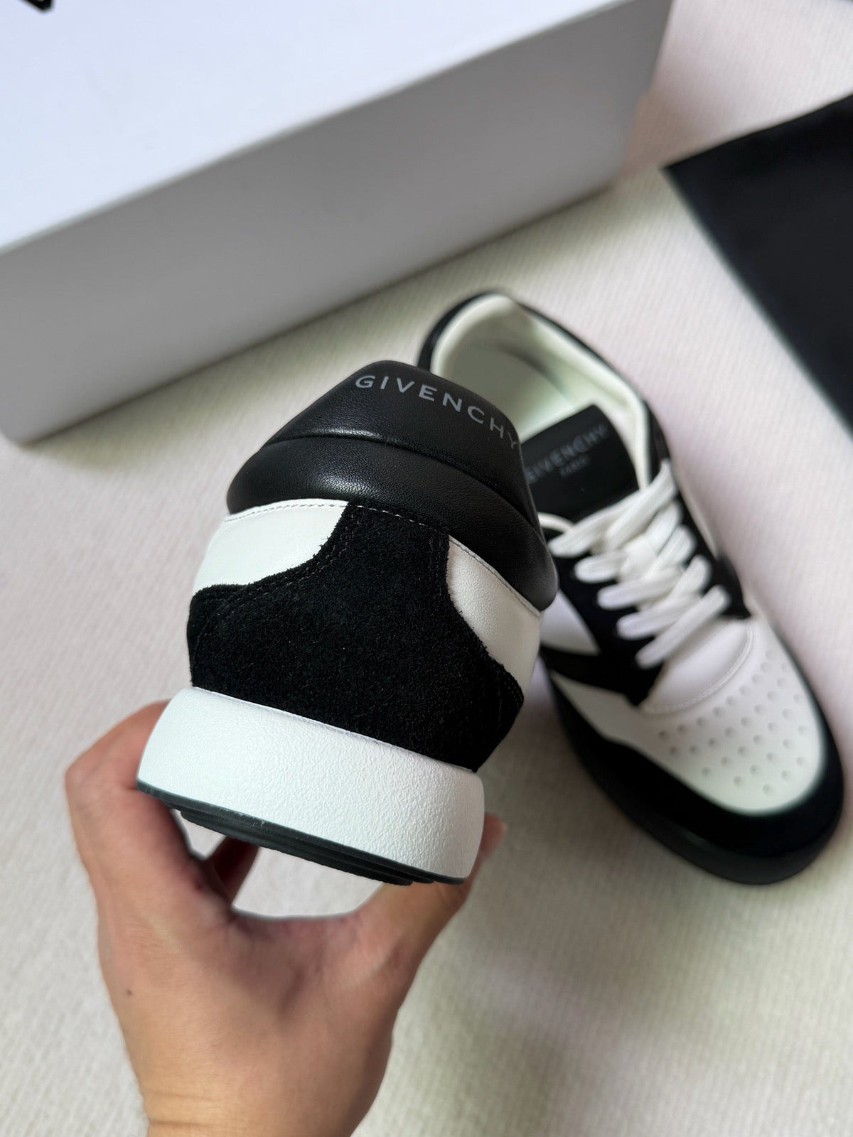 Grey Suede Contrast Sole Runner - Men's