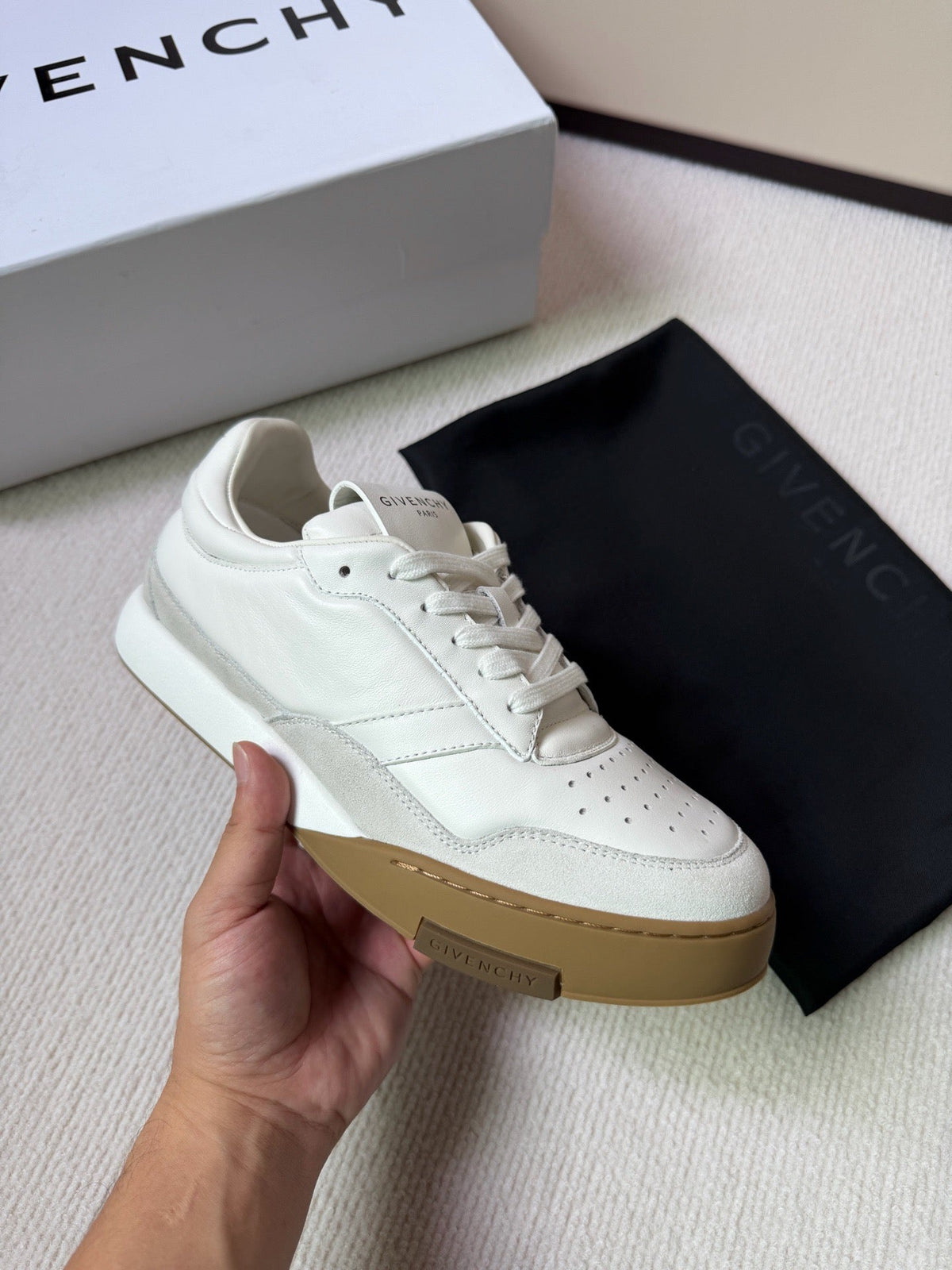 Grey Suede Contrast Sole Runner - Men's