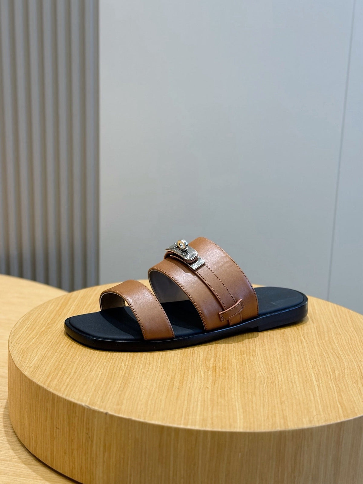 Black Leather Two-Tone Double Strap - Men's