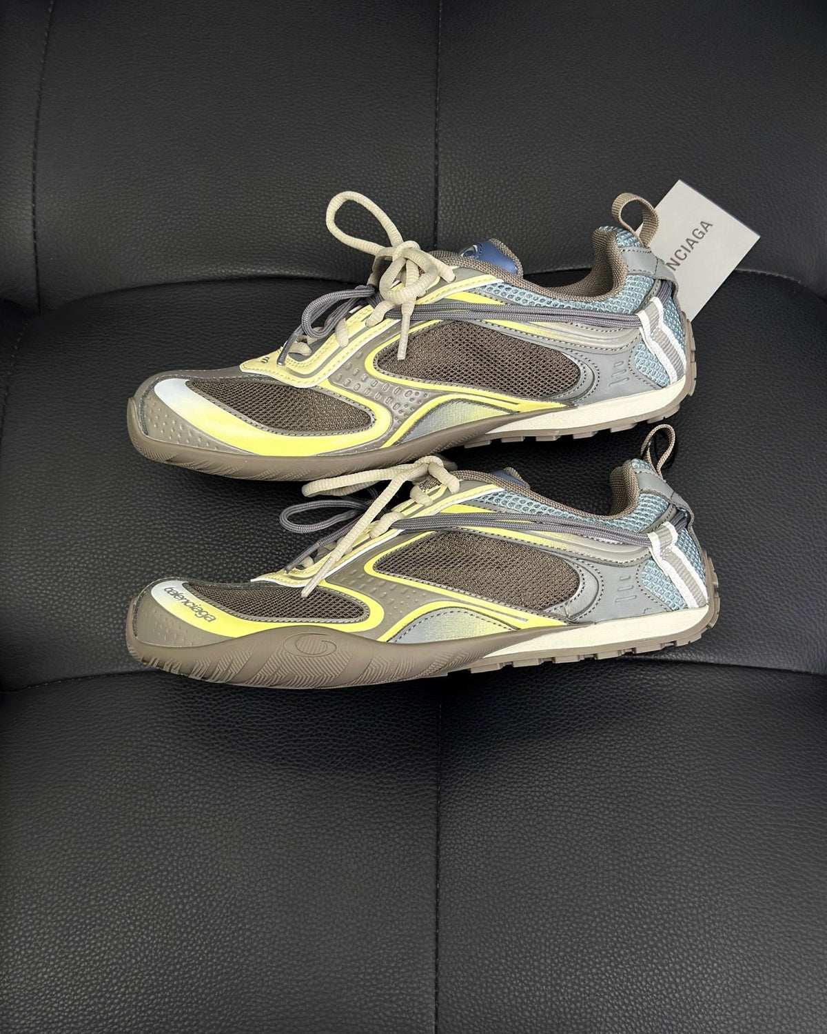Panel-Sneaker "Runner Silver"
