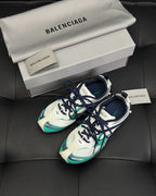 Panelled Runner Silver Sneakers