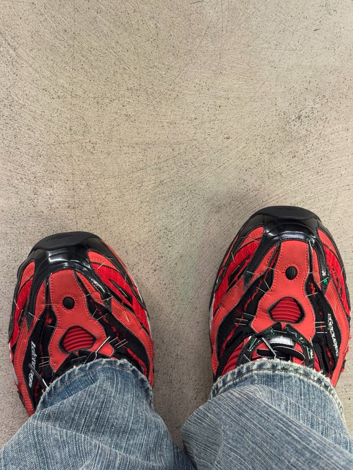 Red Mesh Graphic Chunky - Men's