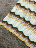 Multicolour Wave Knit Shorts - Men's