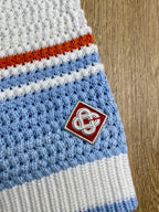 Blaue und rot gestreifte Strickshorts – Herren