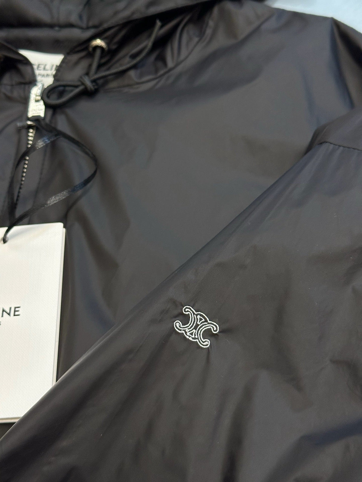 Schwarze Nylon-Bomberjacke mit Kapuze – Herren