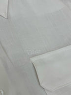 Weißes Langarmhemd aus Baumwolle mit zwei Taschen – Herren