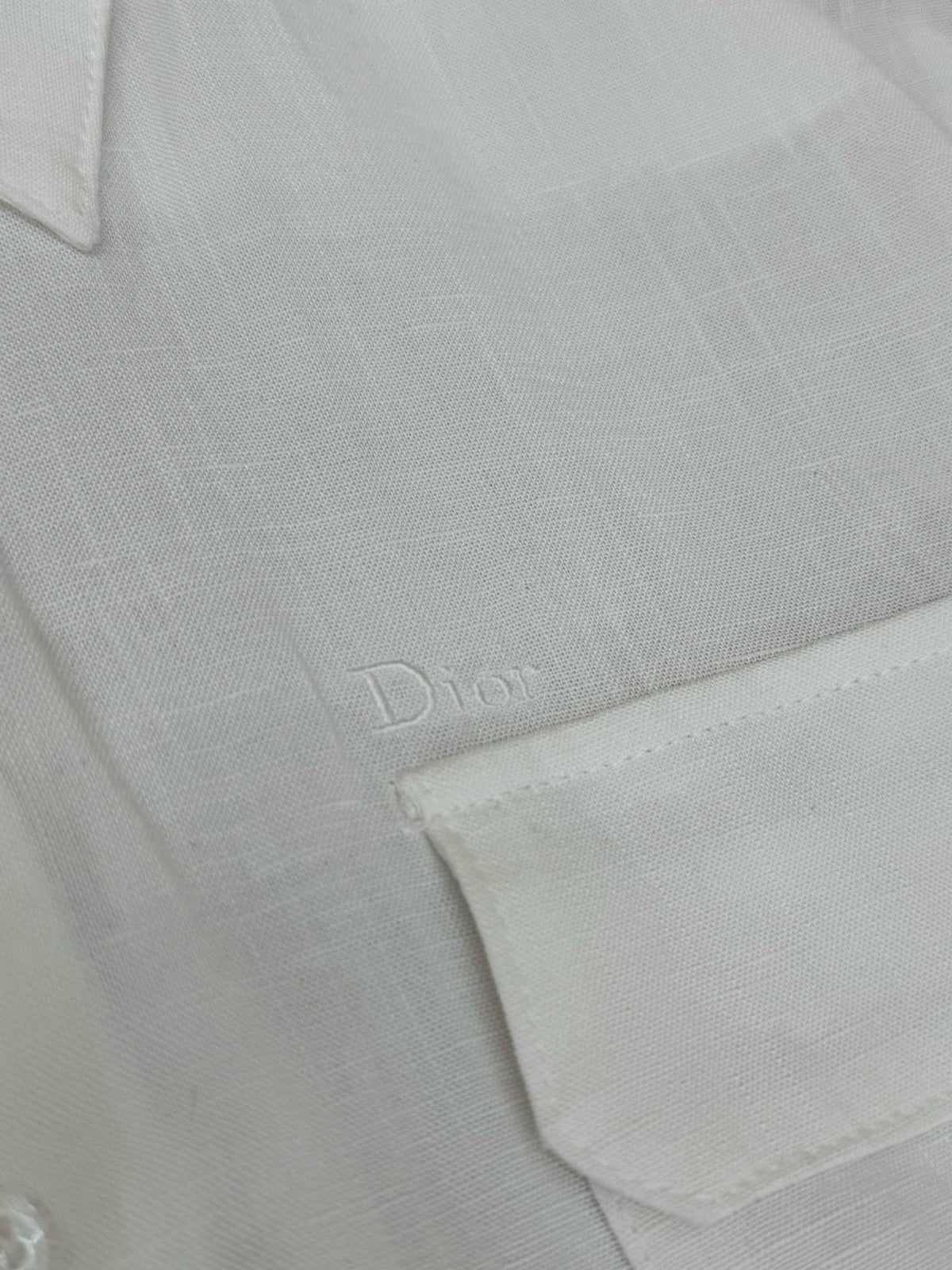 Weißes Langarmhemd aus Baumwolle mit zwei Taschen – Herren