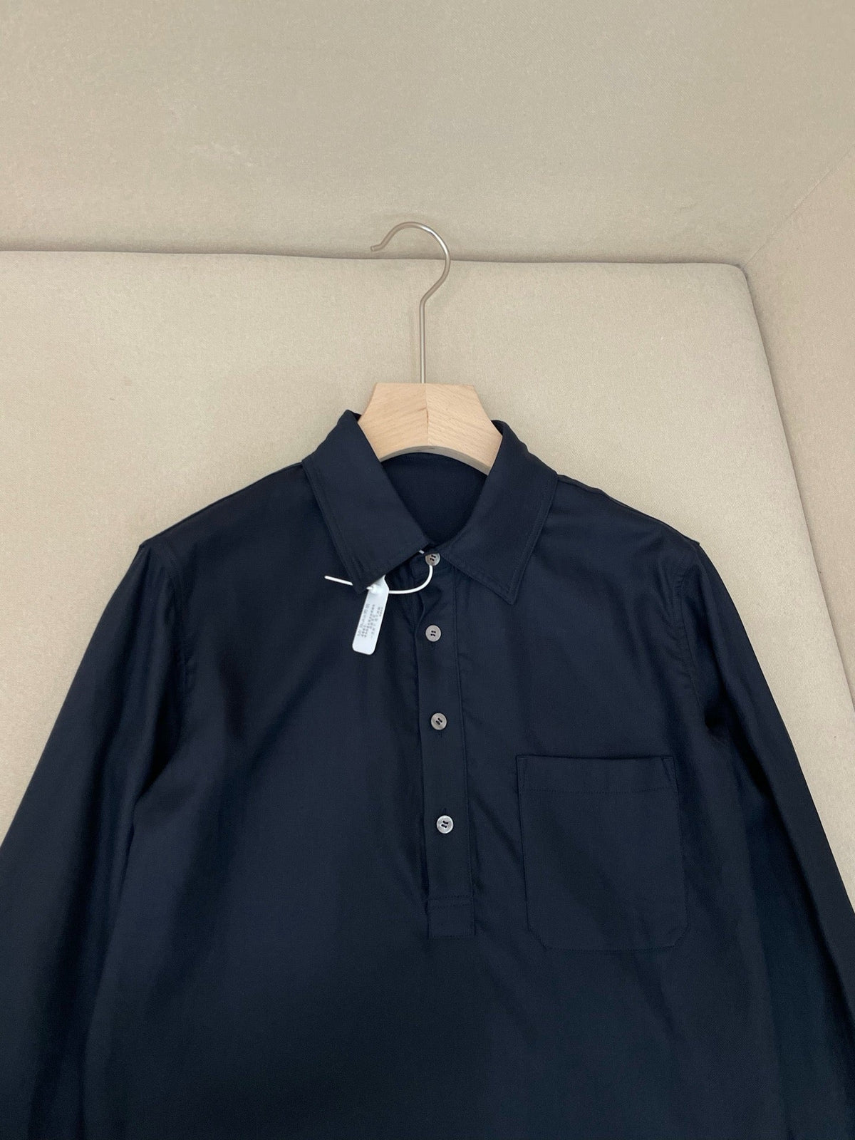 Weißes Baumwoll-Langarmshirt mit Tasche – Herren