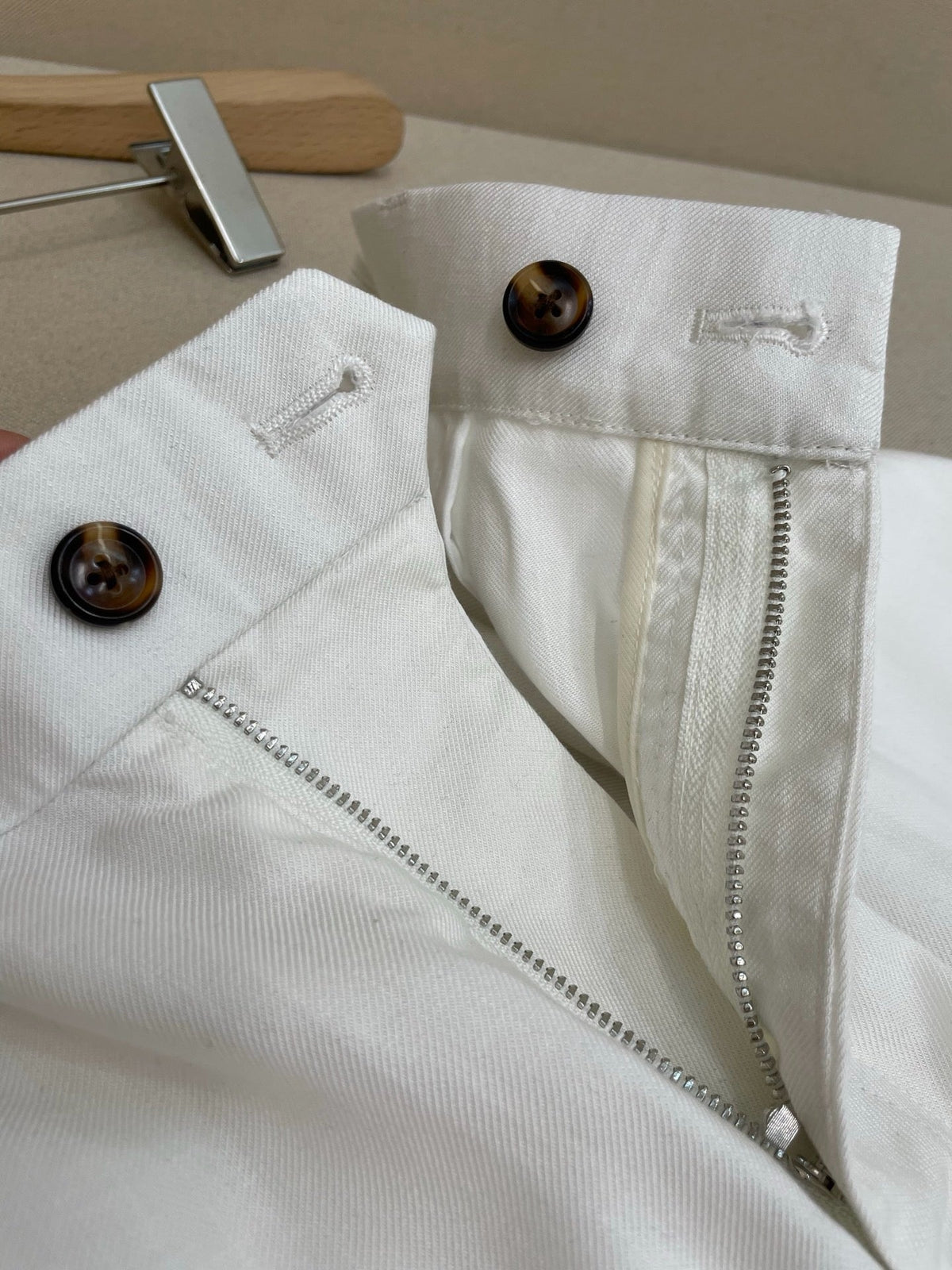 White Linen Plain Tailored - Men's