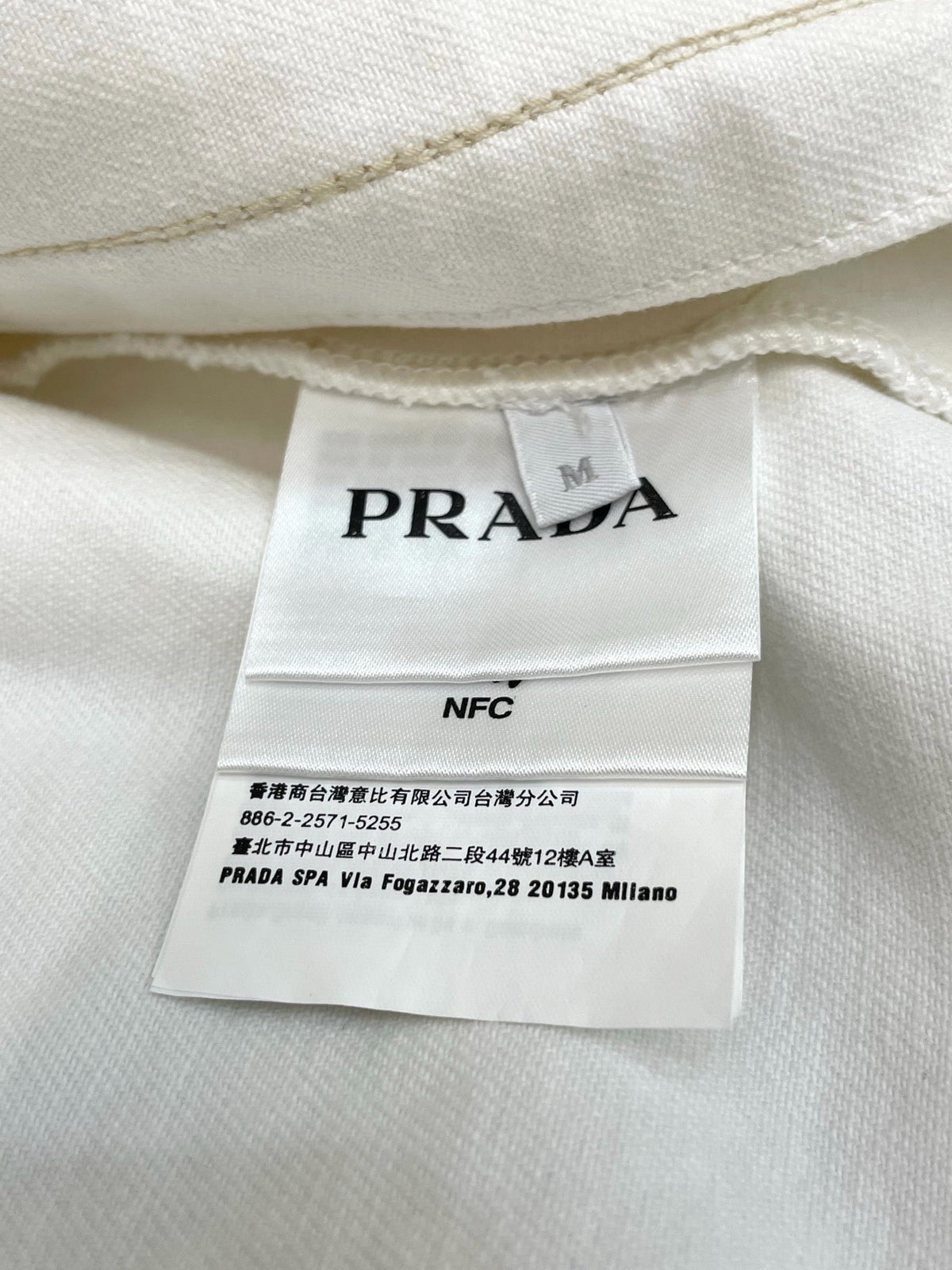 Weiße Jeansjacke mit Kontrastkragen – Herren