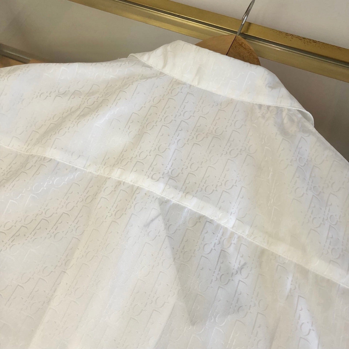 Weißes Leinenhemd, kurzärmelig – Herren