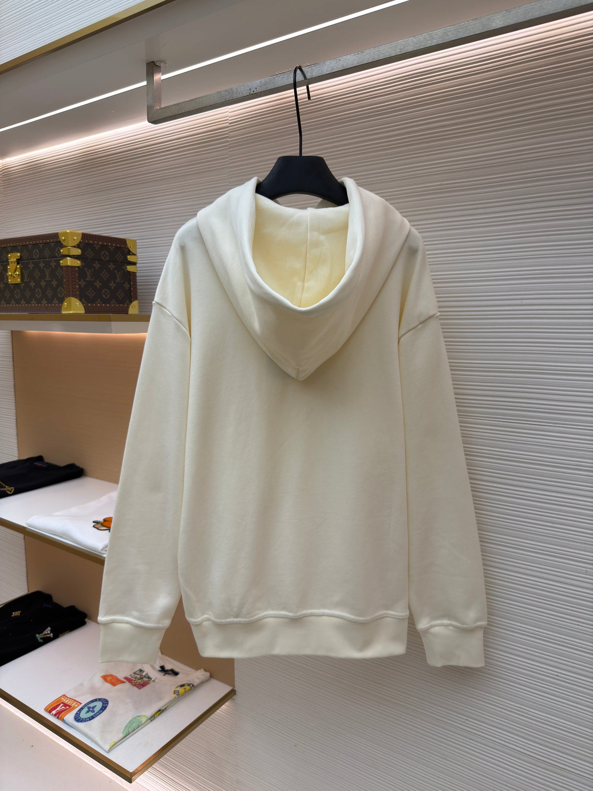 Cremefarbener Pullover mit Text-Logo aus Baumwolle – Herren