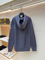 Blauer bestickter Pullover aus Baumwolle – Herren