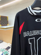 Marineblaues Jersey-Shirt mit Zahlen und langen Ärmeln – Herren