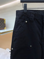 Cargohose für Damen aus schwarzer Baumwolle mit Nieten