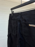 Cargohose für Damen aus schwarzer Baumwolle mit Nieten