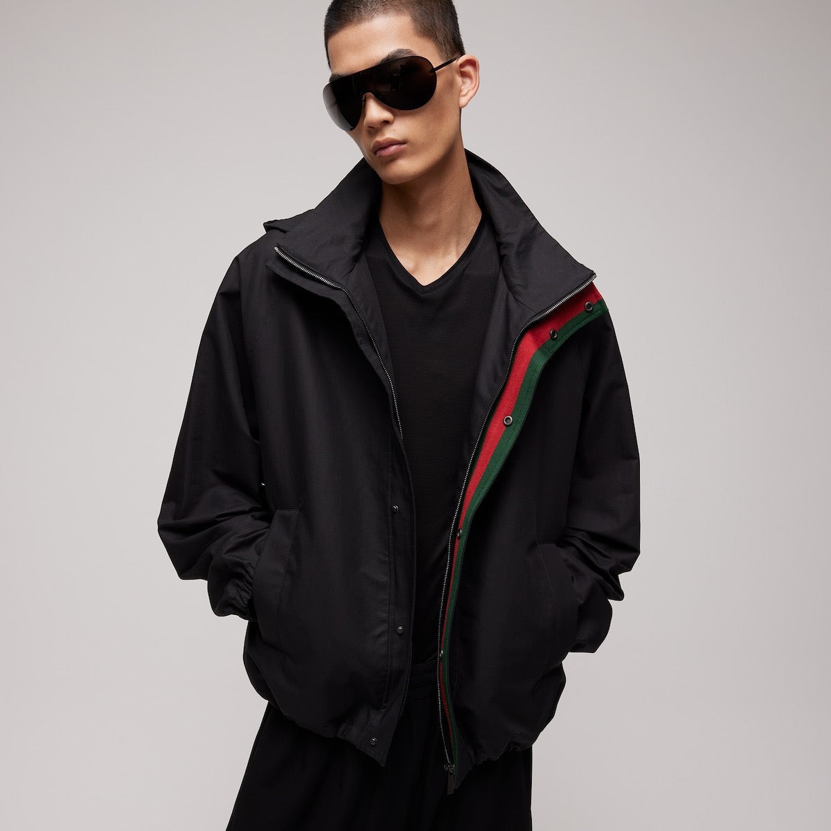 Schwarz Nylon Uni Kapuze - Herren