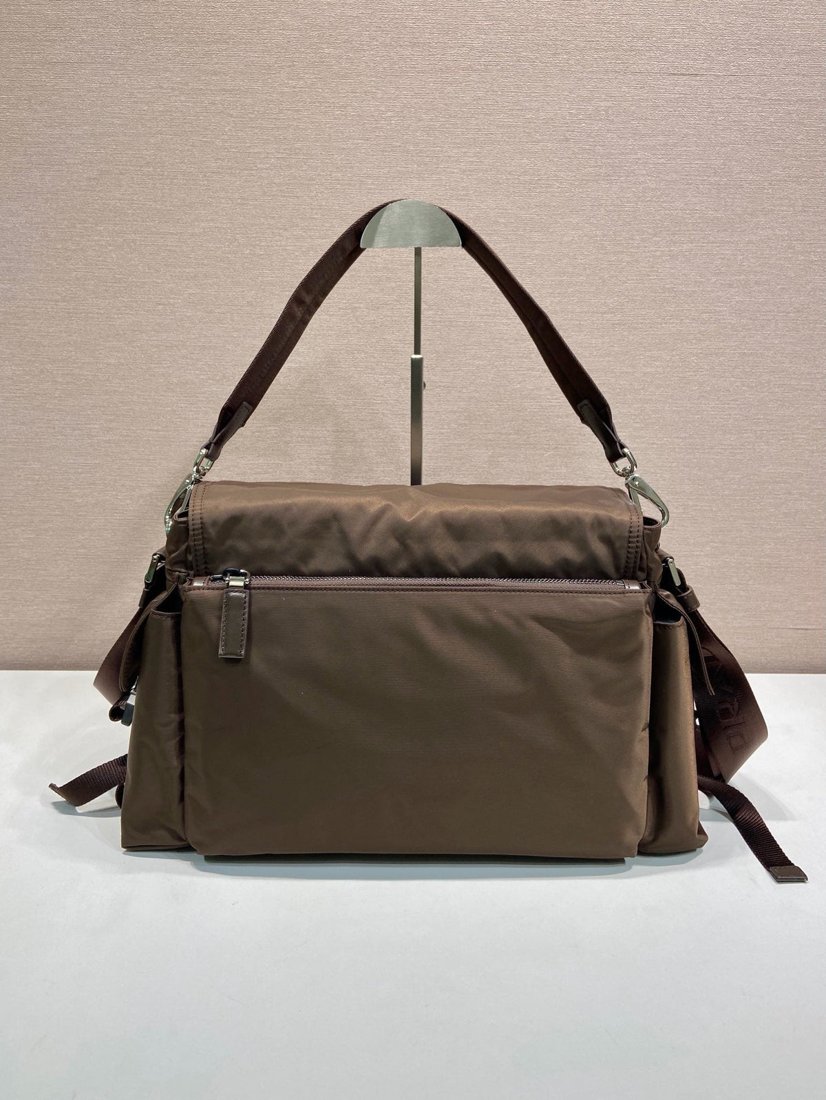 Messenger-Umhängetasche aus Nylon mit Schnalle