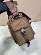 Messenger-Umhängetasche aus Nylon mit Schnalle