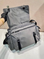 Messenger-Umhängetasche aus Nylon mit Schnalle