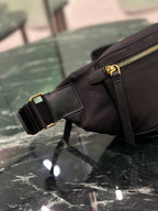 Braune Gürteltasche