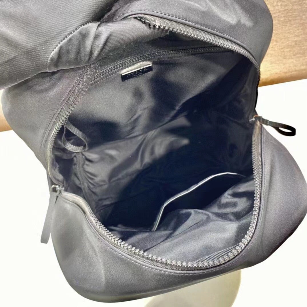 Schwarzer Rucksack