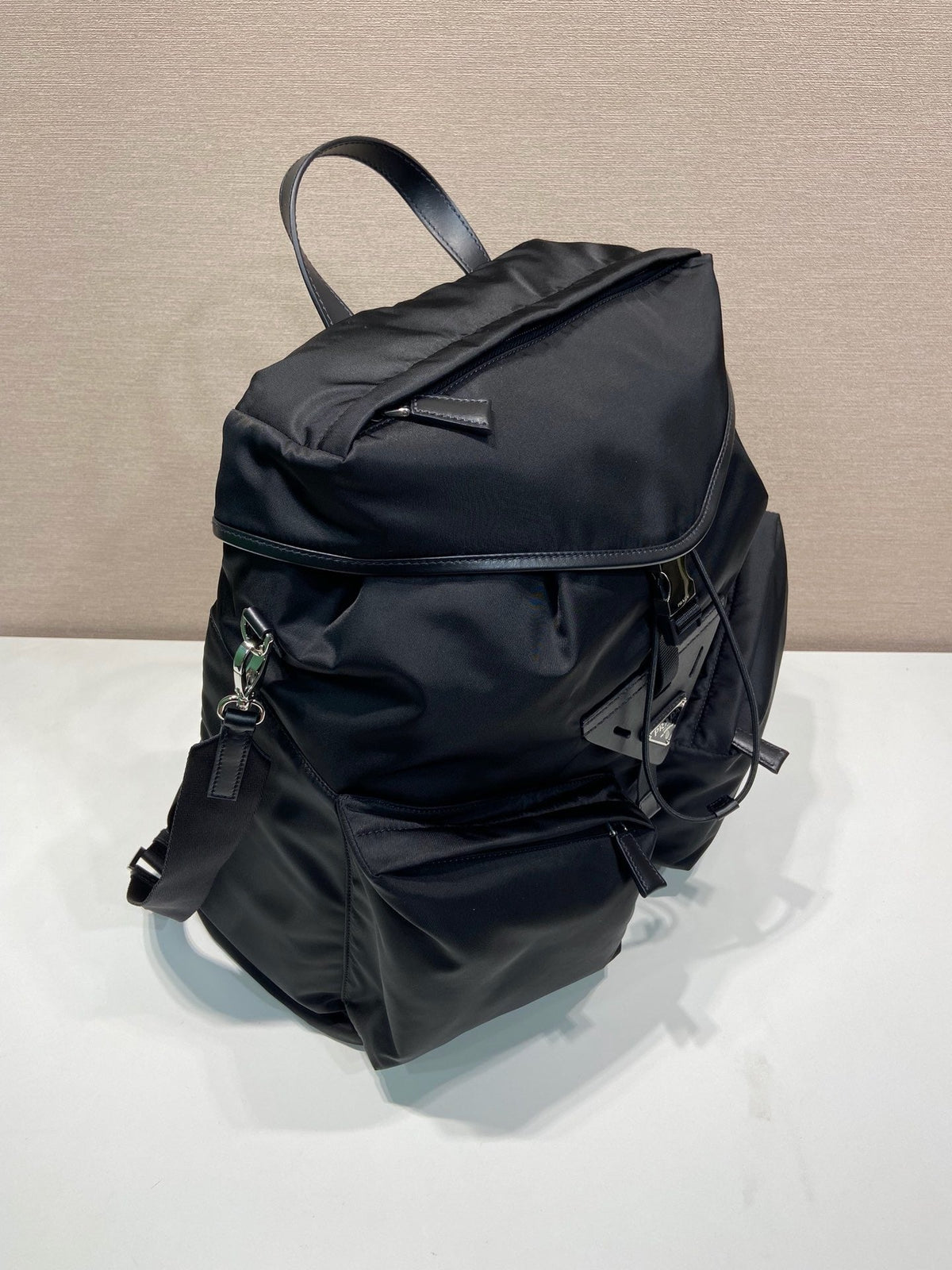Mehrfarbiger Rucksack