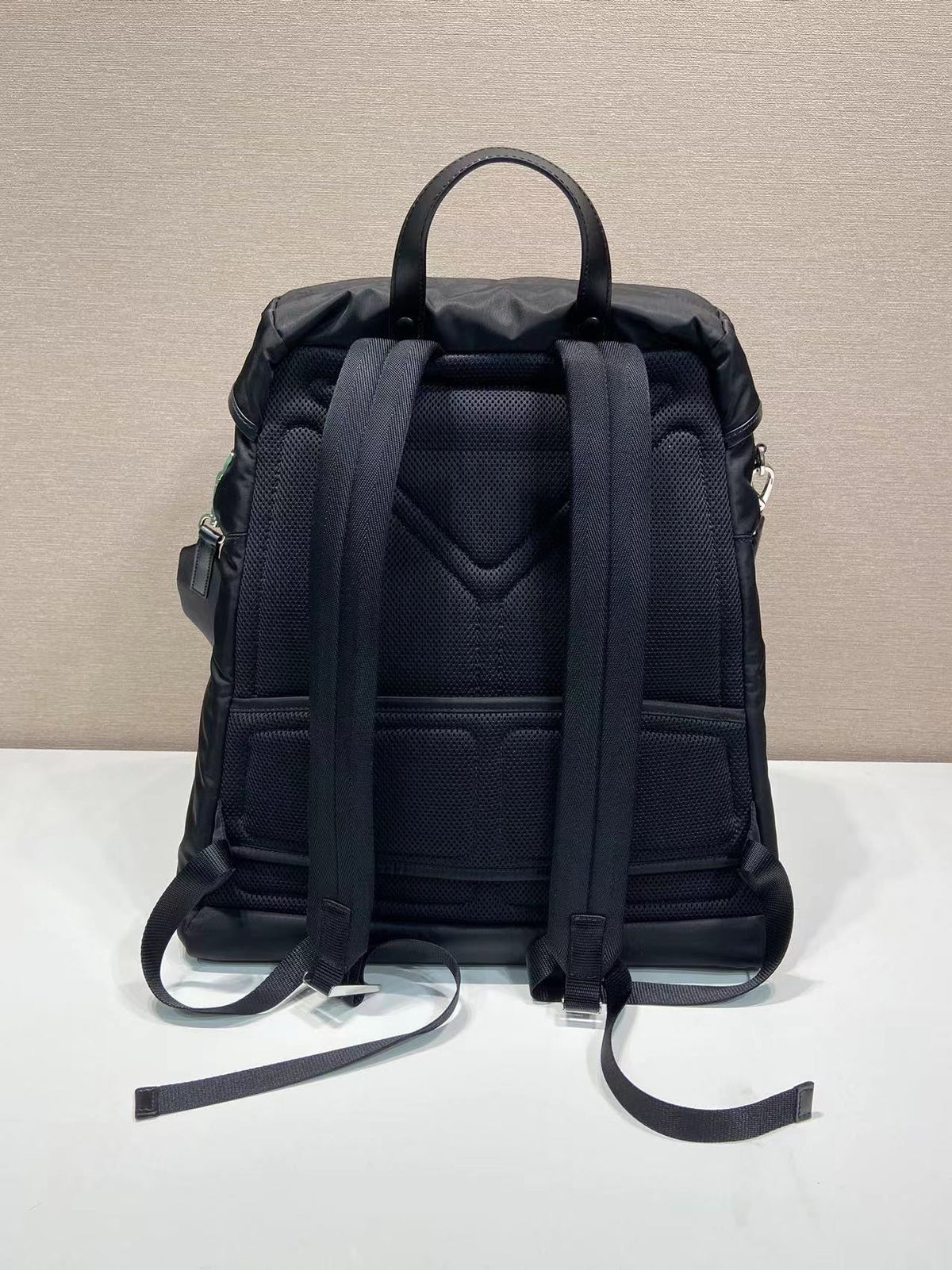 Mehrfarbiger Rucksack