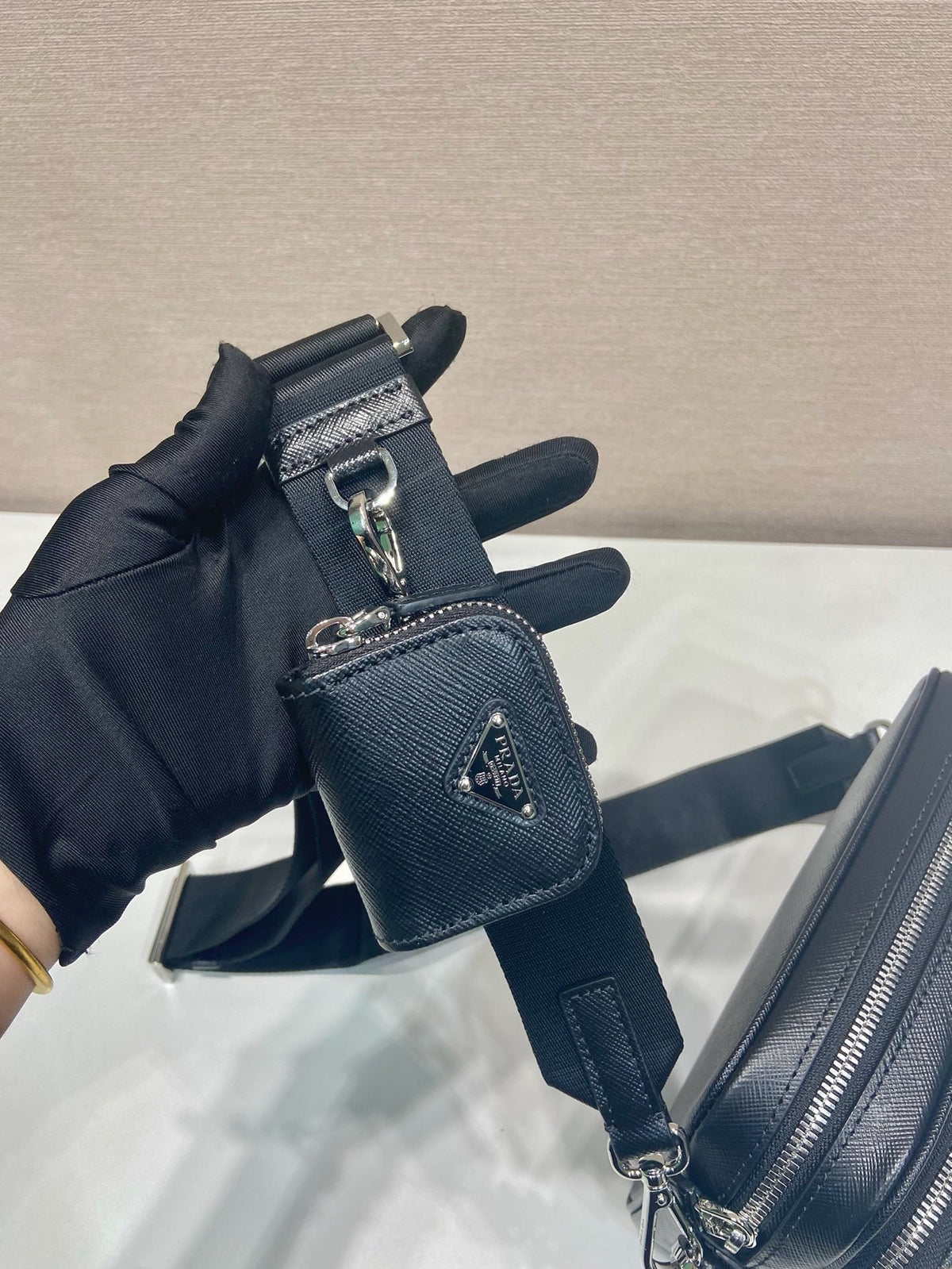 Nylon-Kameratasche mit Umhängegurt