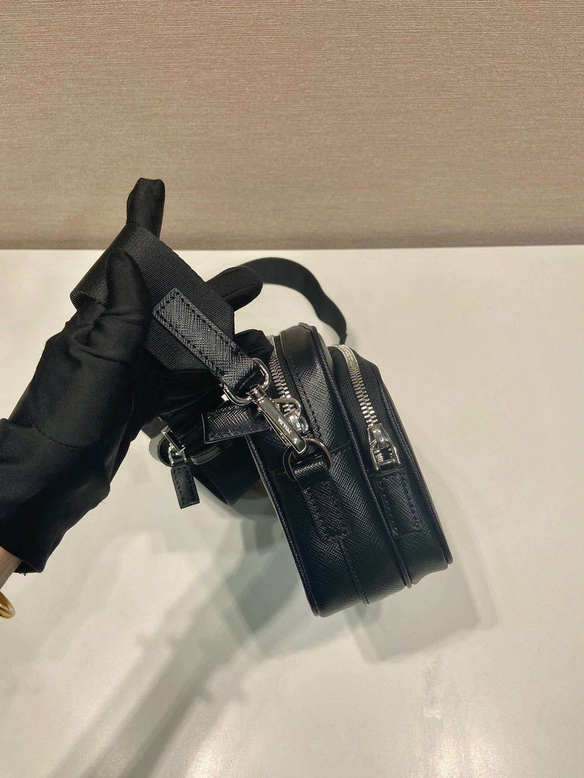 Nylon-Kameratasche mit Umhängegurt