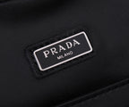 Vertikale Saffiano-Handytasche zum Umhängen