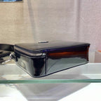 Schwarze Umhängetasche