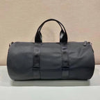 Schwarze Reisetasche