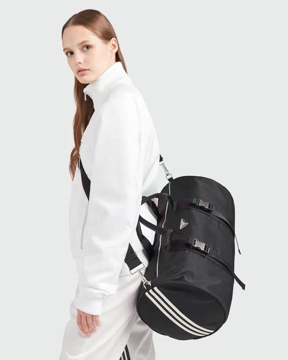 Schwarze Reisetasche