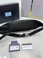 Schwarze Gürteltasche