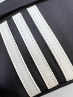 Schwarze Gürteltasche